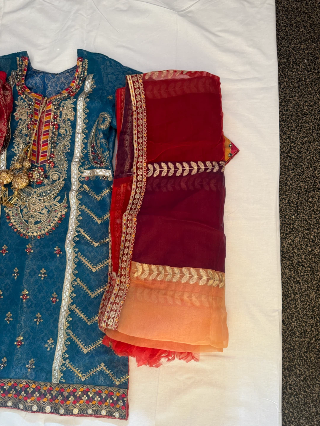 Teal Embroidered Kurti with Dupatta and Pants - photo 4