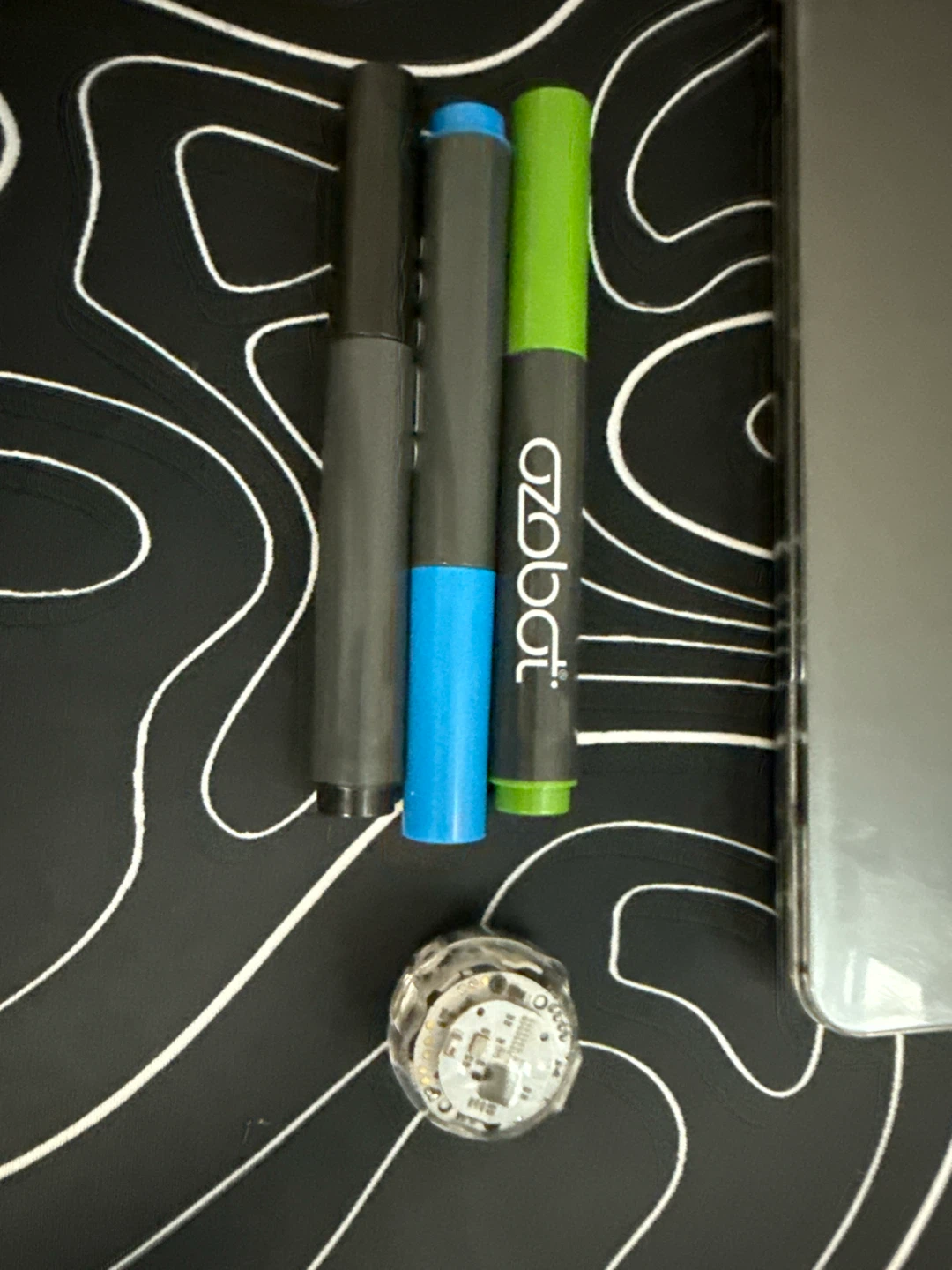 Ozobot Bit with Markers