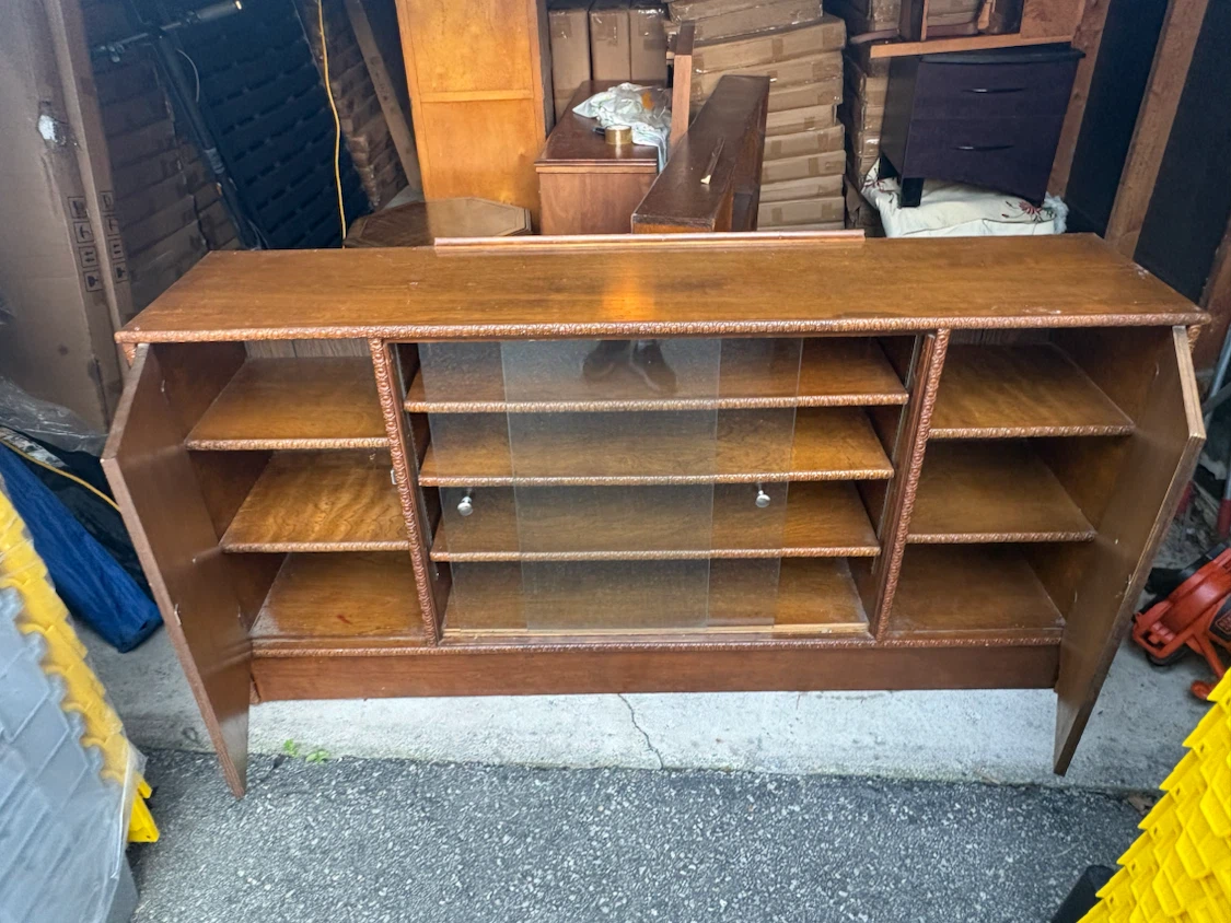 Free delivery used Vintage Wooden TV Stand with Glass Doors - photo 5
