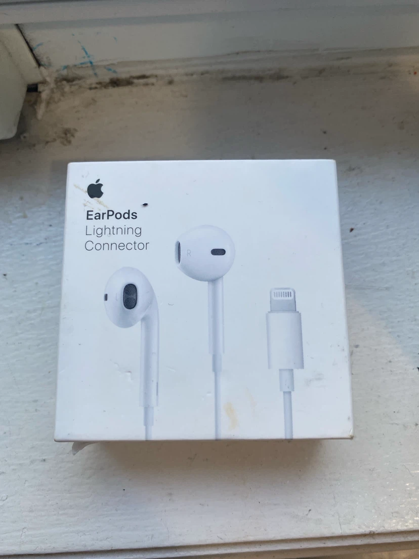 Apple EarPods with Lightning Connector - photo 4