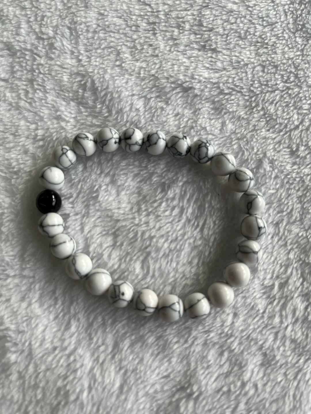 White and Black Beaded Bracelet