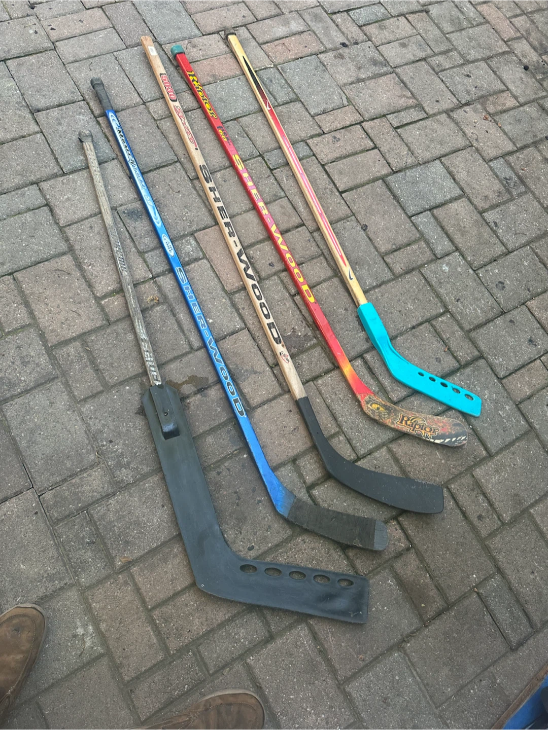 Set of 5 Hockey Sticks