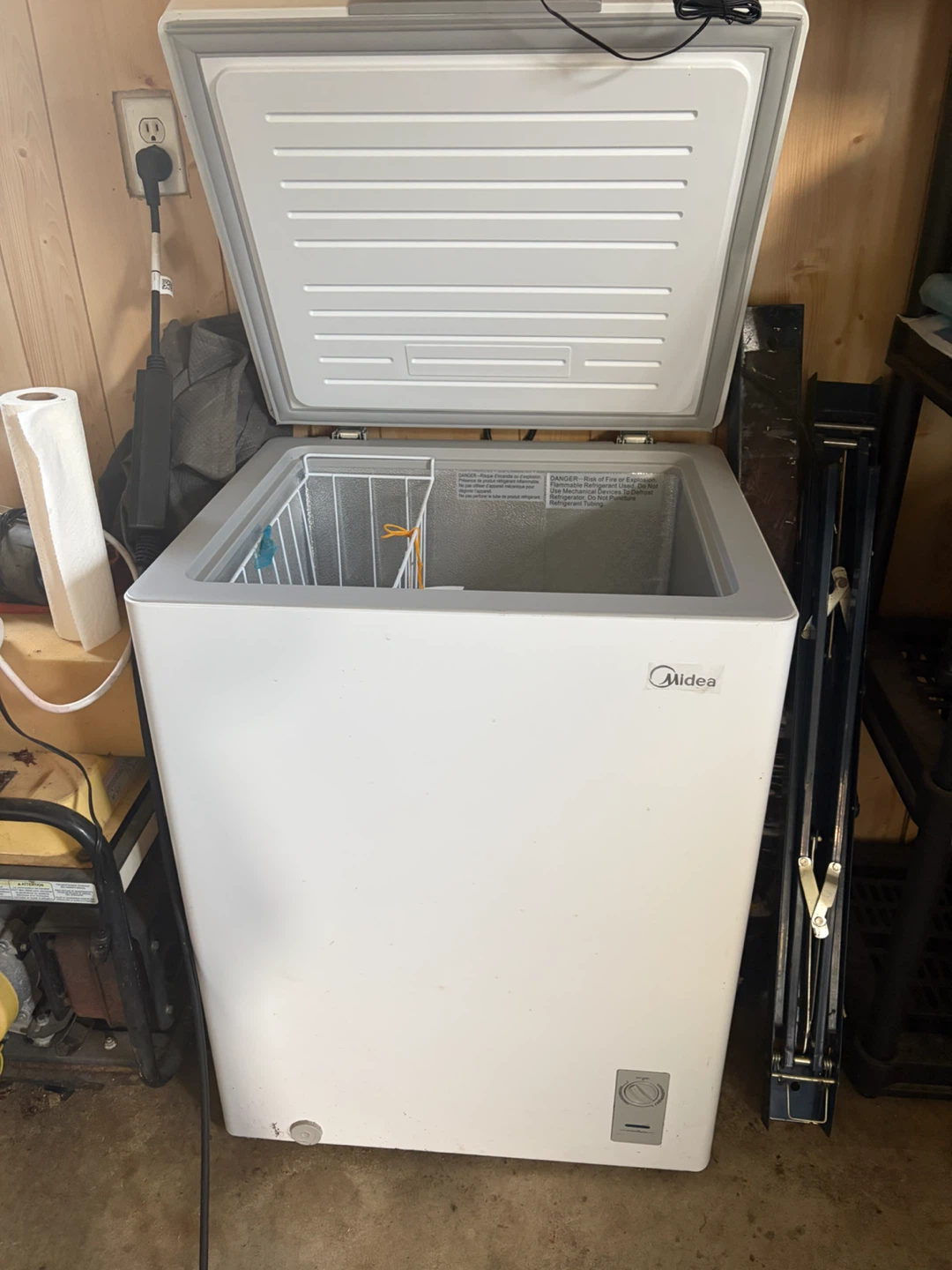 Midea Chest Freezer
