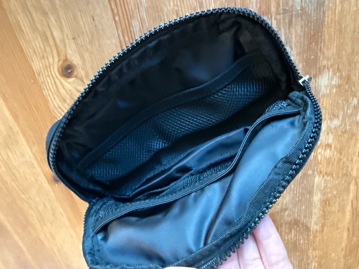 New Balance Black Fanny Pack/ Belt Bag - photo 4