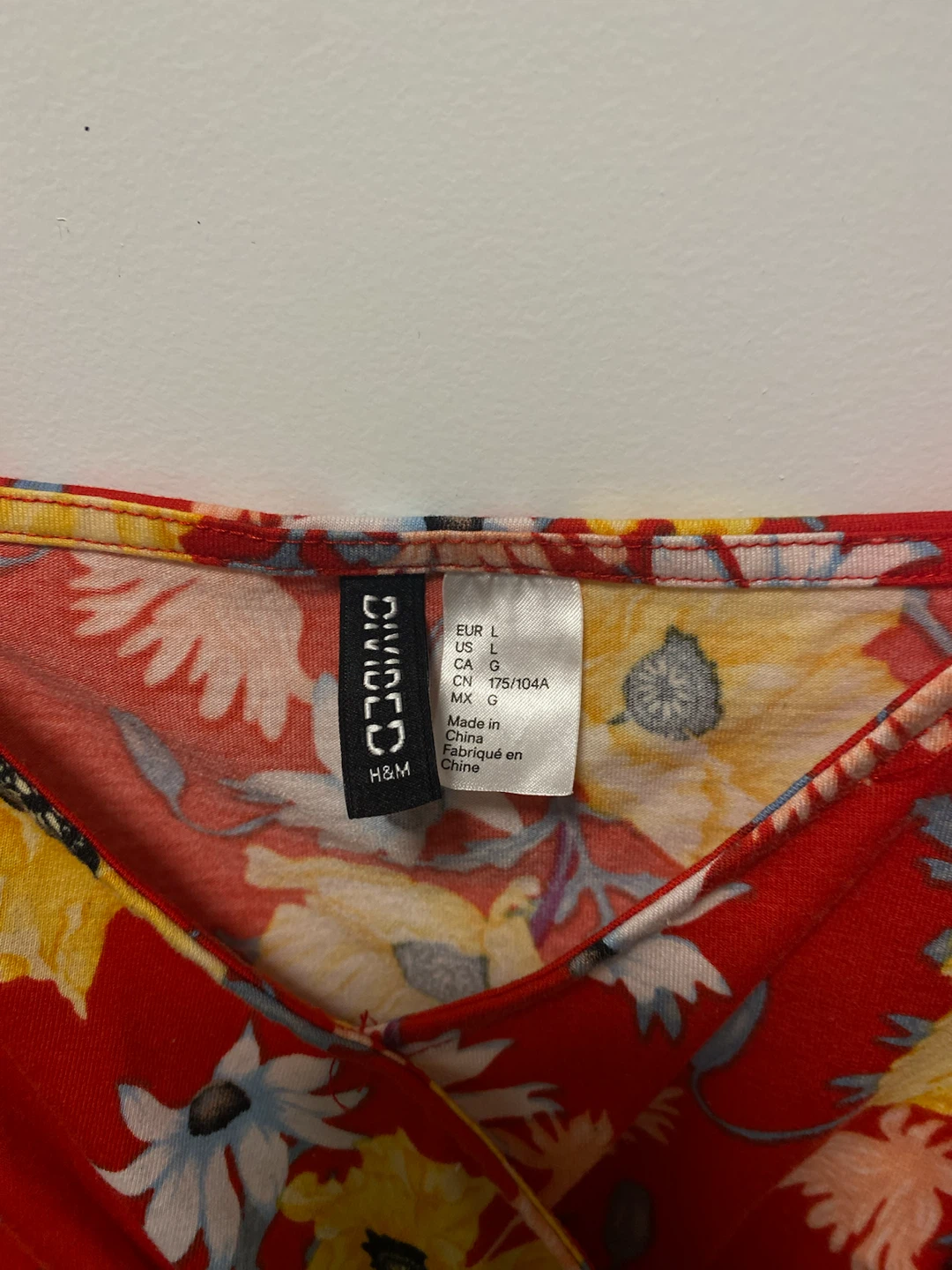 H&M Divided Red Floral Crop Top - photo 2