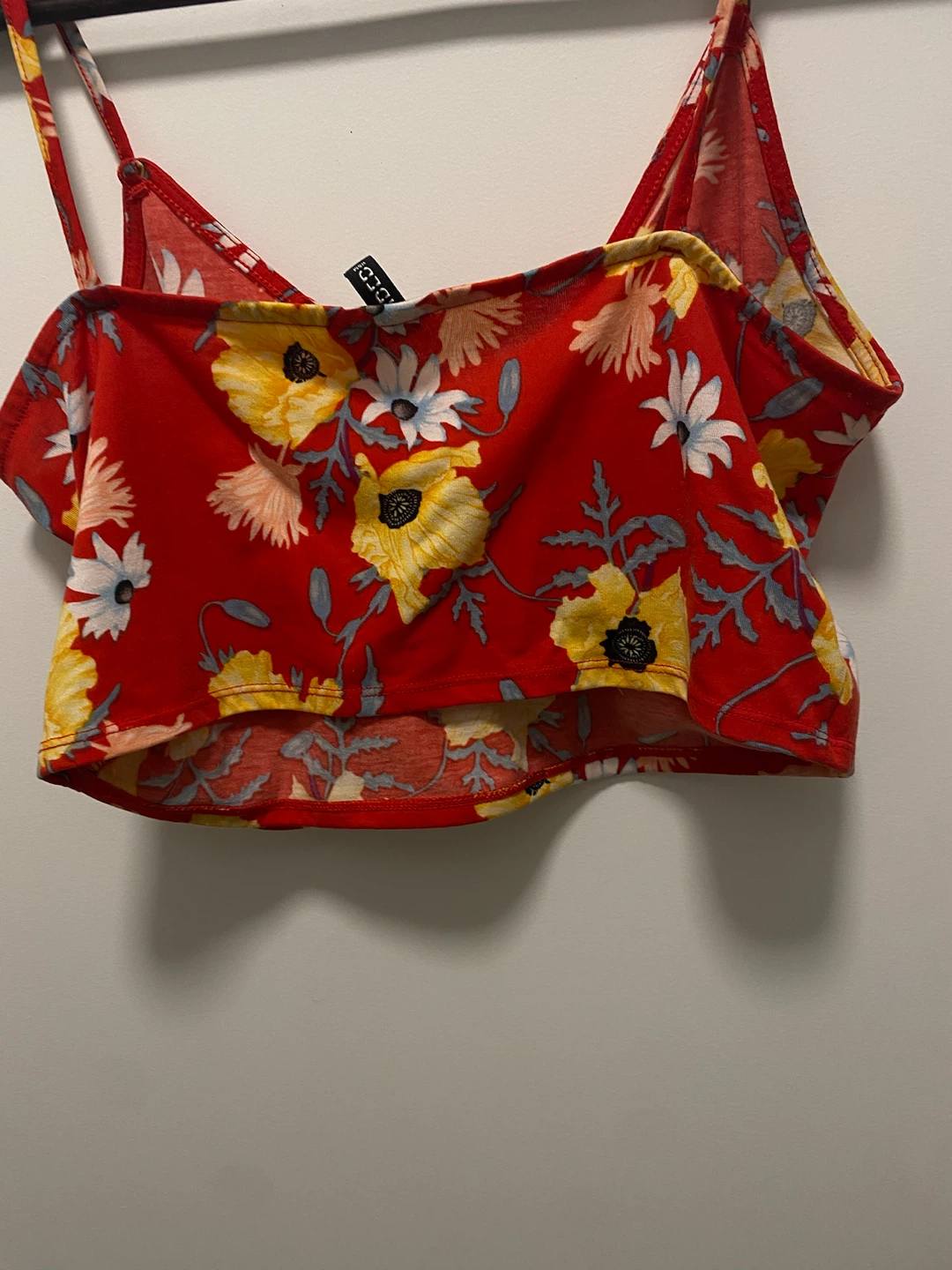 H&M Divided Red Floral Crop Top - photo 3