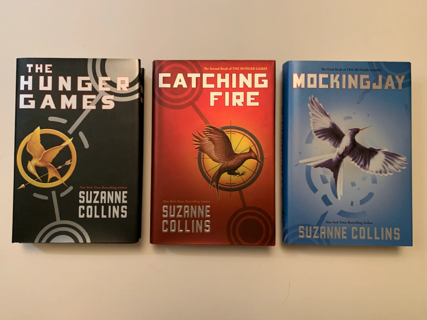 The Hunger Games Trilogy Books by Suzanne Collins