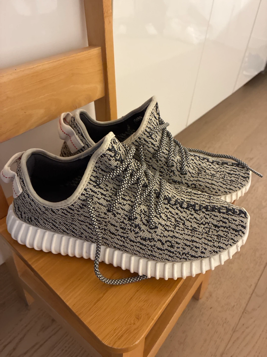 Adidas Yeezy Boost 350 V2 Beluga - photo 2