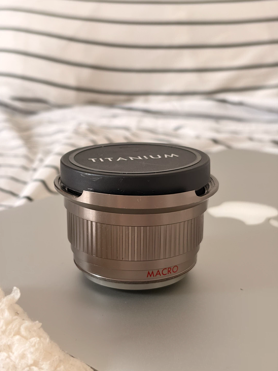 Titanium Super Wide Macro Lens 0.42X AI
