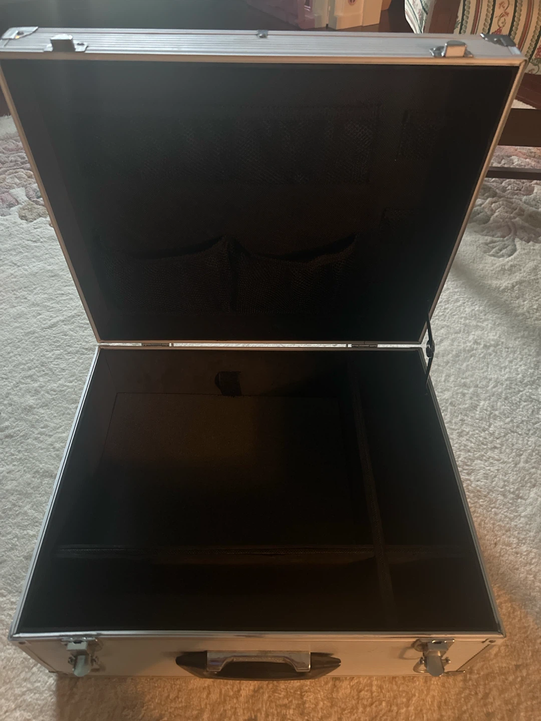 Xbox Carrying Case - photo 2