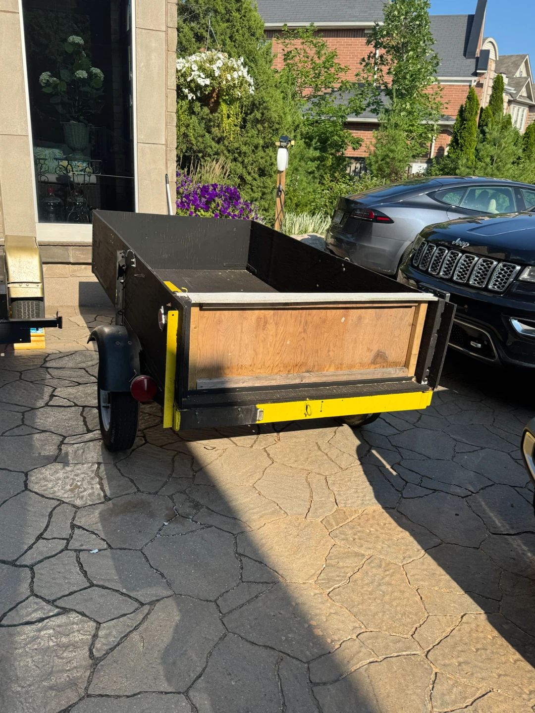 Cargo trailer - photo 2