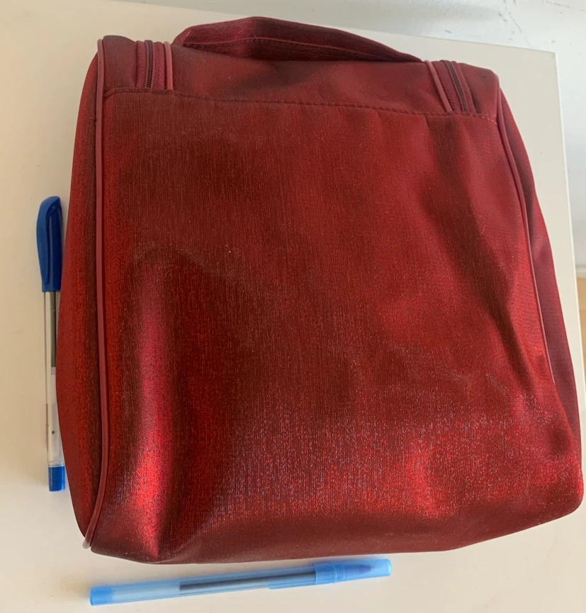 Red Sparkly Bag - photo 2