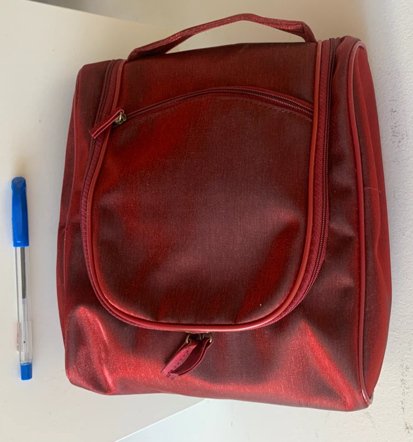 Red Sparkly Bag - photo 3