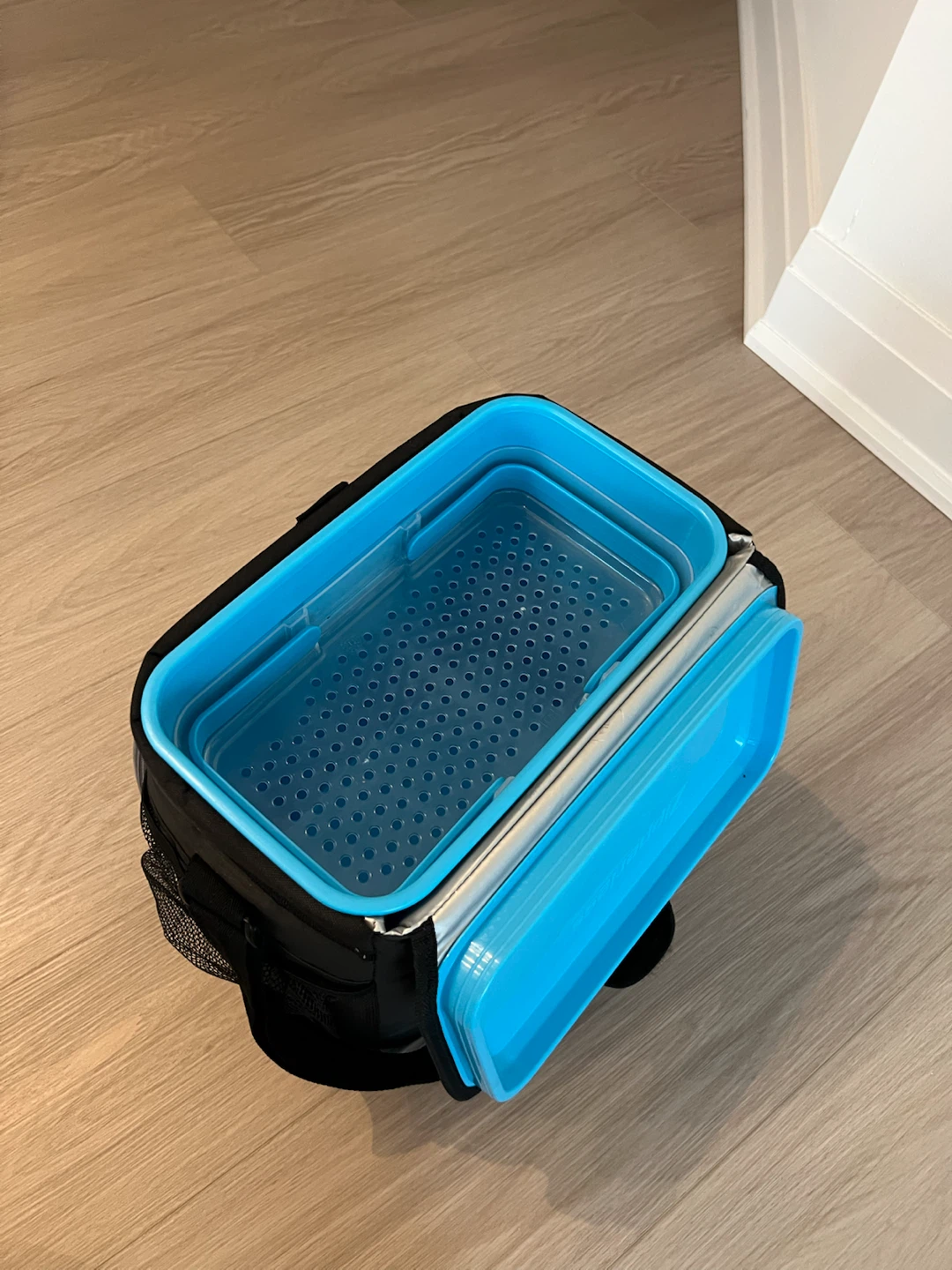 Titan Deep Freeze Cooler Bag - photo 5