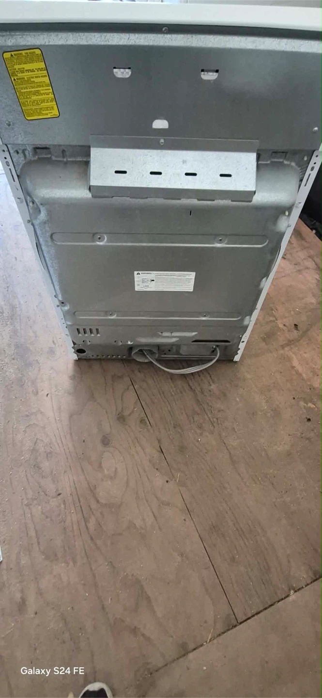 GE White Electric Dryer - photo 5