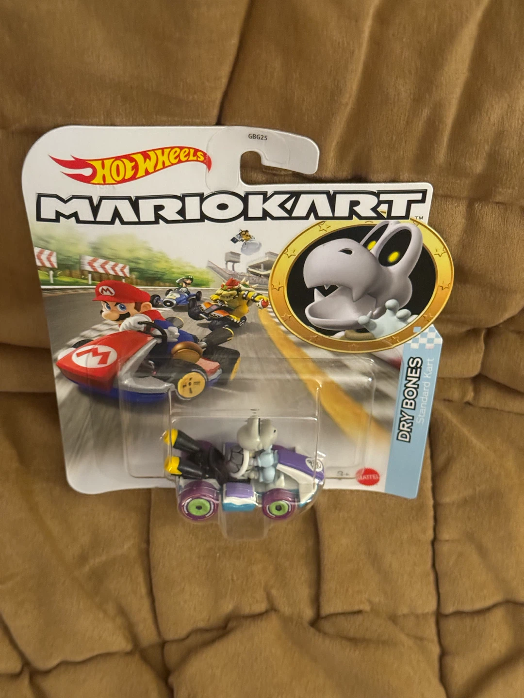 Hot Wheels Mario Kart Dry Bones Standard Kart - photo 3