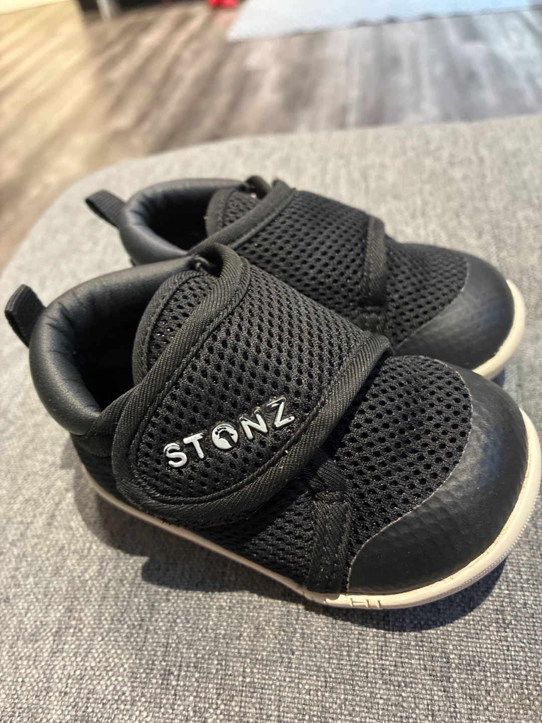 Stonz Baby Shoes - Black 12-18month