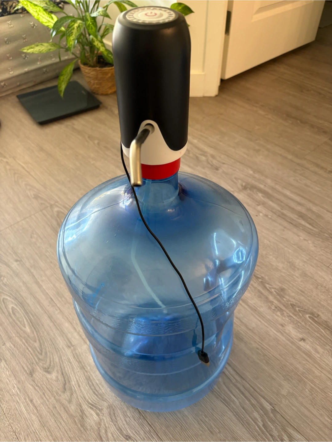 Rechargeable Water Dispenser Pump with Dispenser - photo 2