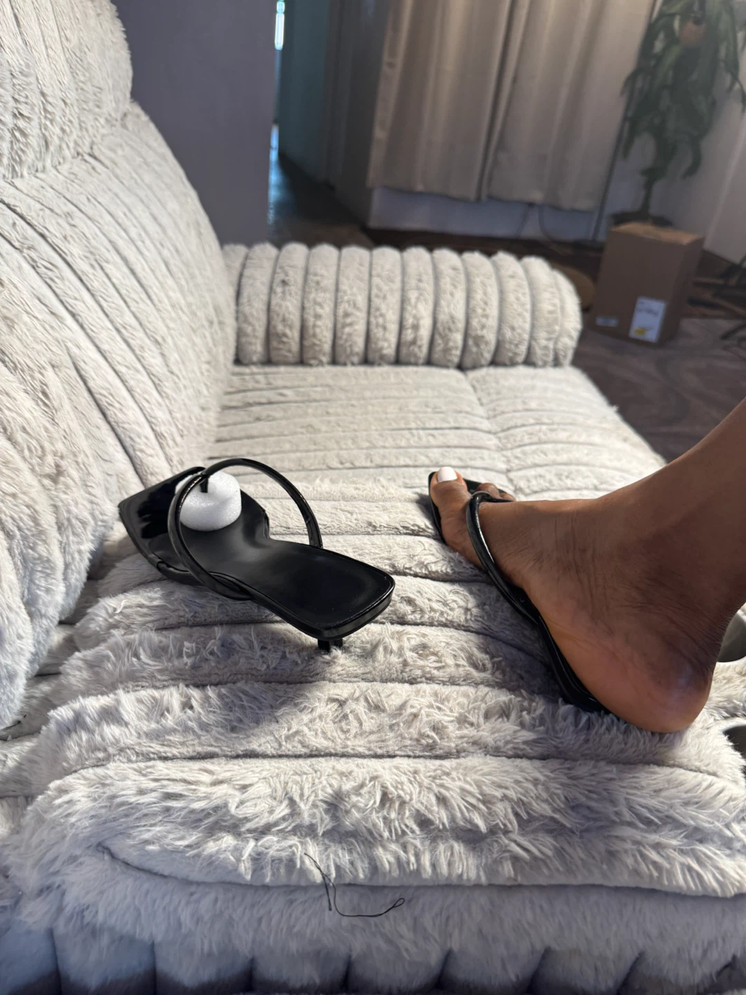Black Square Toe Thong Sandals - photo 5