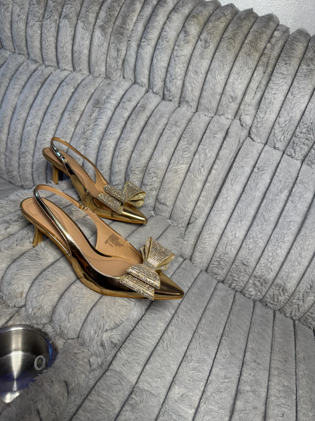 Gold Bow Slingback Heels - photo 5