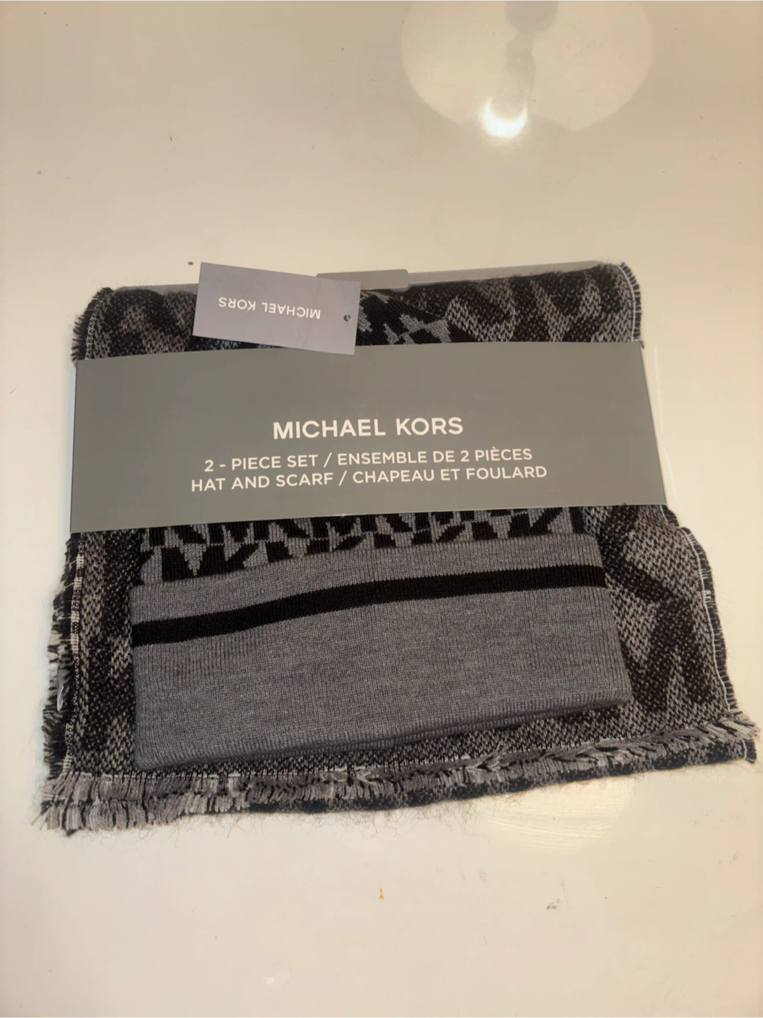Michael Kors 2-Piece Hat and Scarf Set
