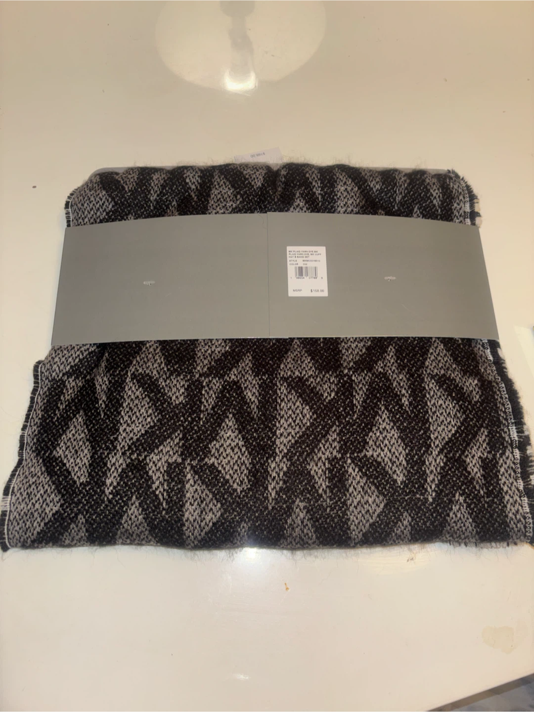 Michael Kors 2-Piece Hat and Scarf Set - photo 3