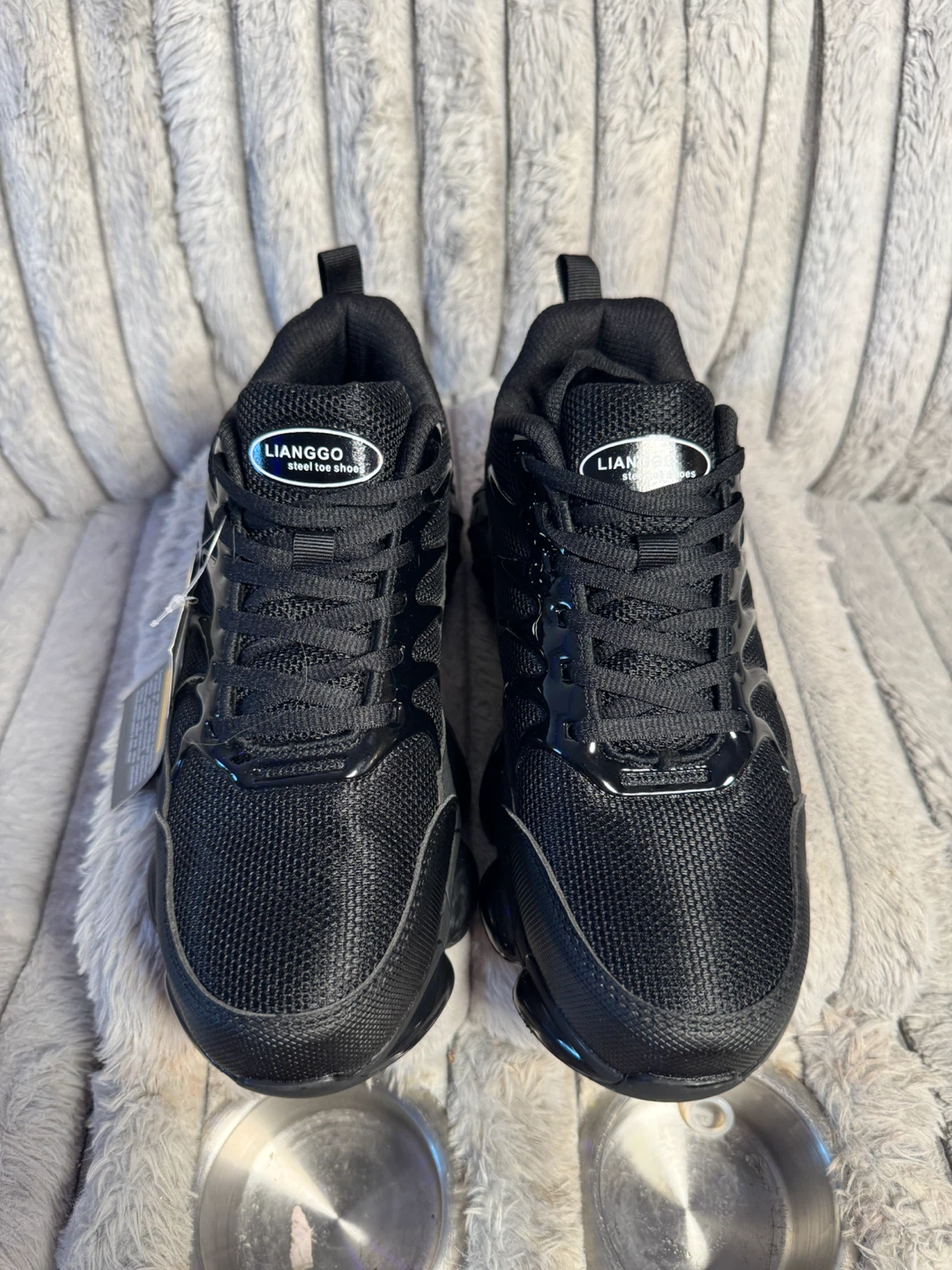 LIANGGO Black High-End Protective Steel Toe Shoes - photo 2