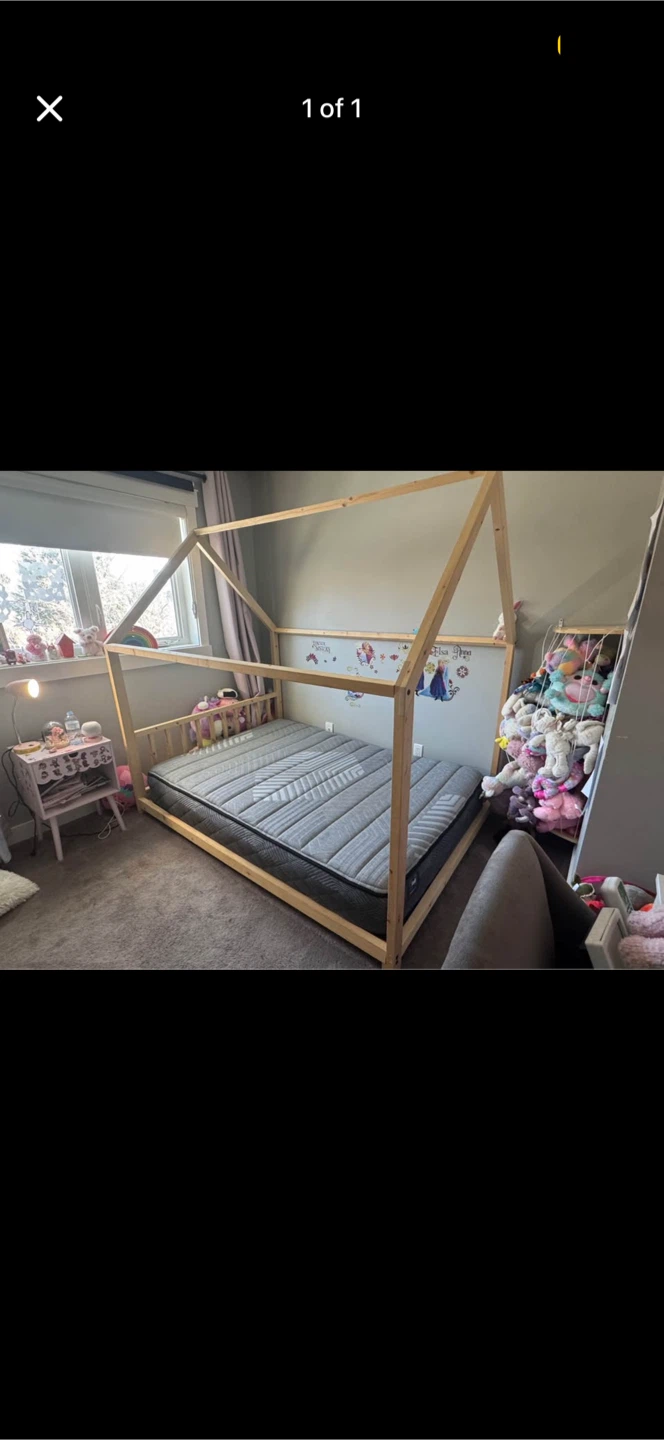 Wooden House Bed Frame with Mattress