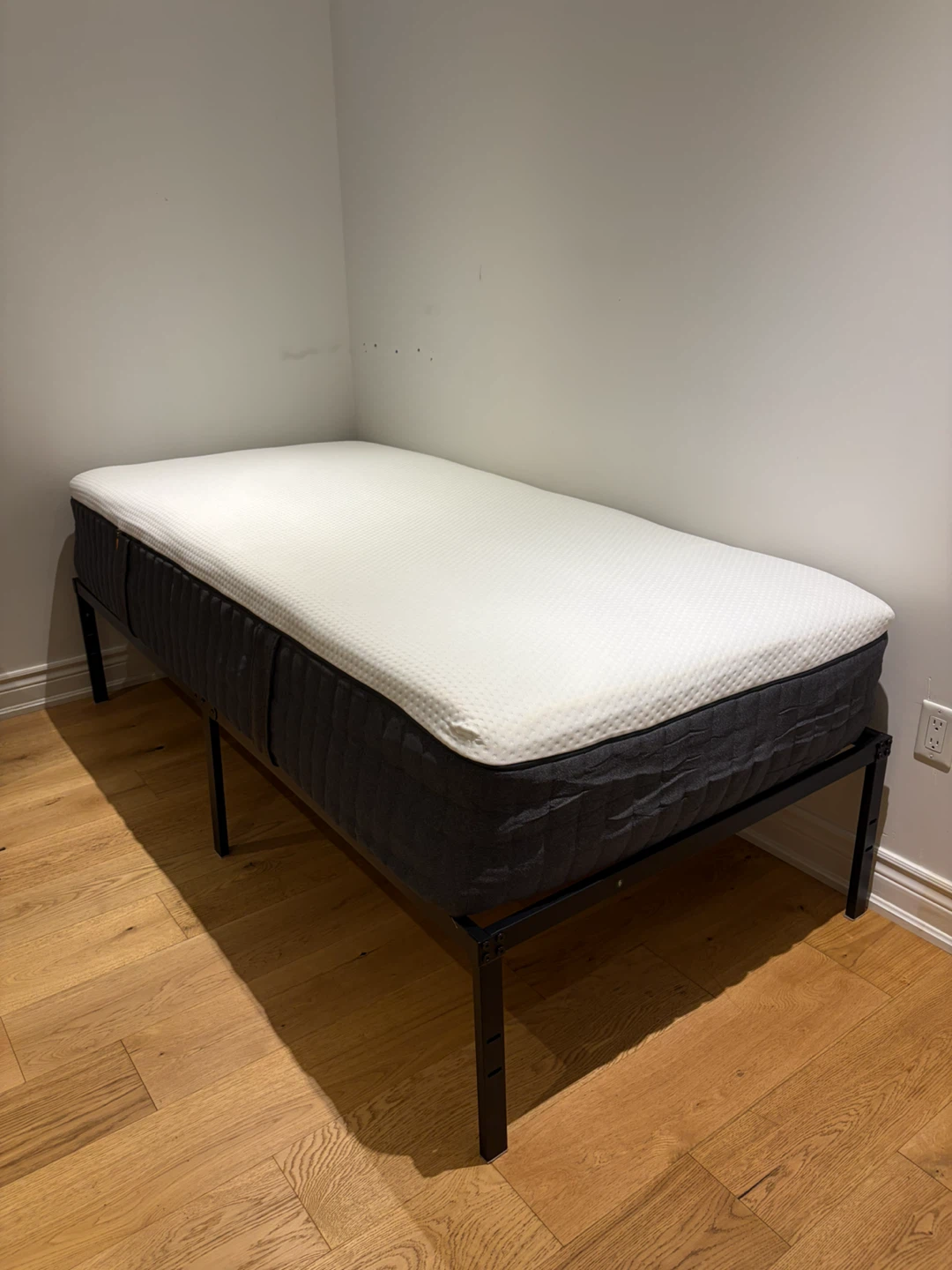 Twin XL bed with frame and bedding included