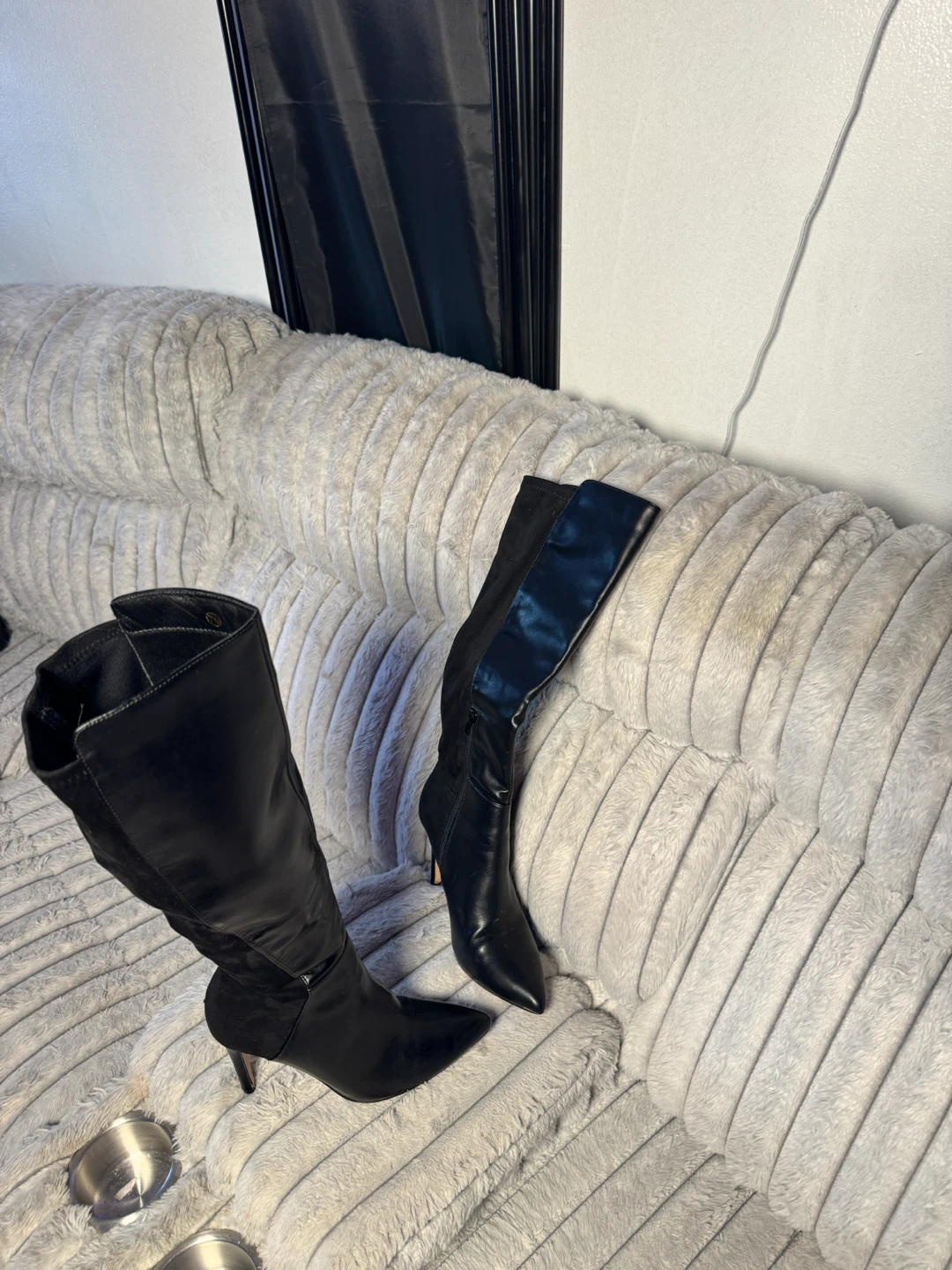 Black Knee-High Heel Boots - photo 5
