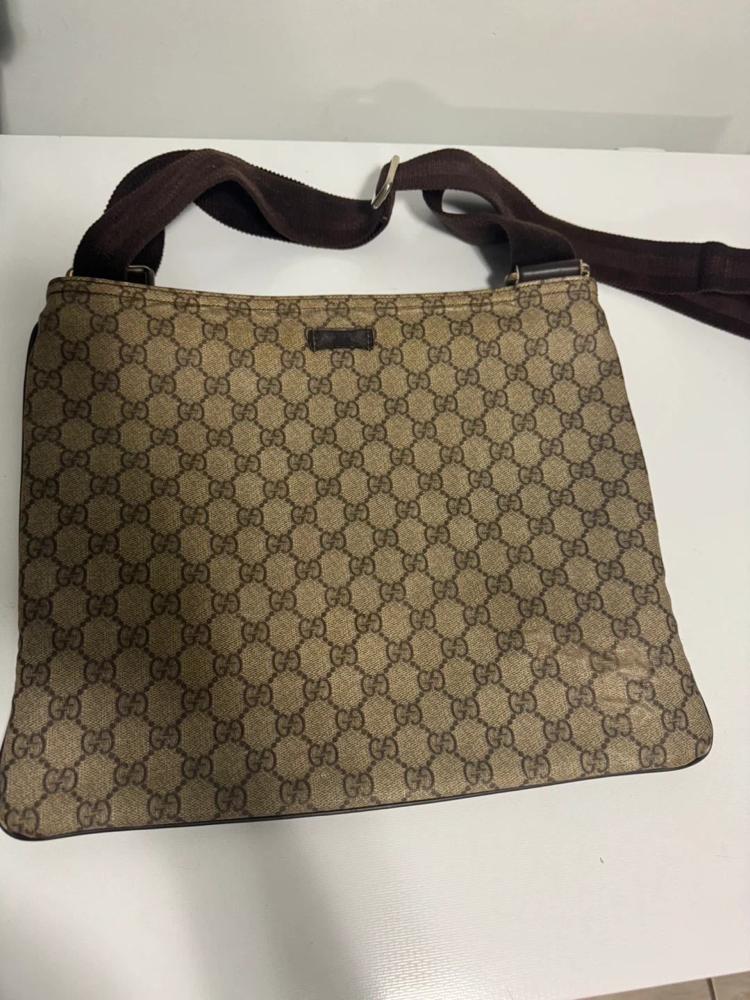 Gucci GG Supreme Messenger Bag