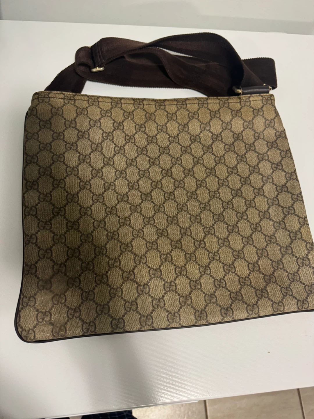 Gucci GG Supreme Messenger Bag - photo 4