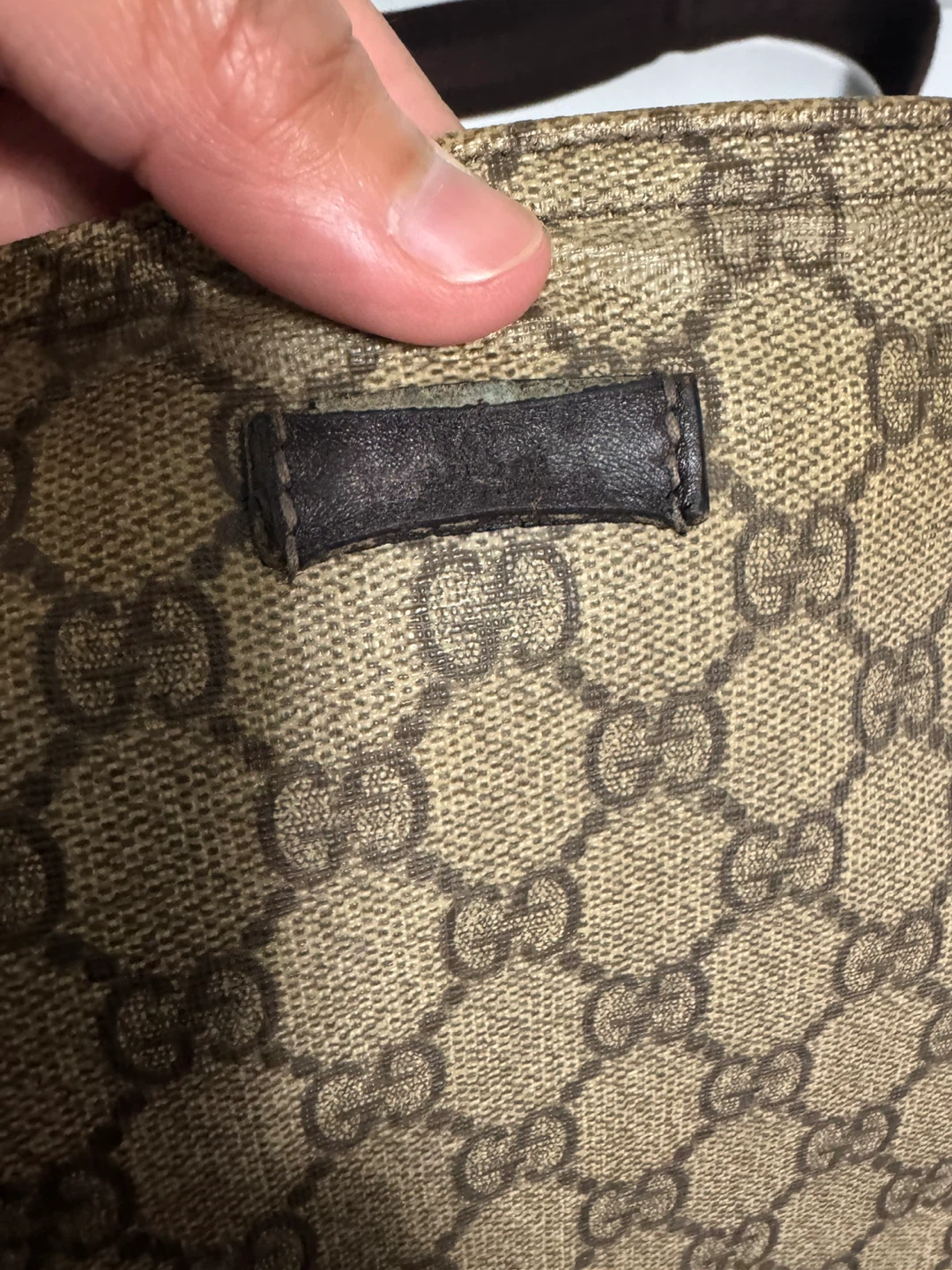 Gucci GG Supreme Messenger Bag - photo 5