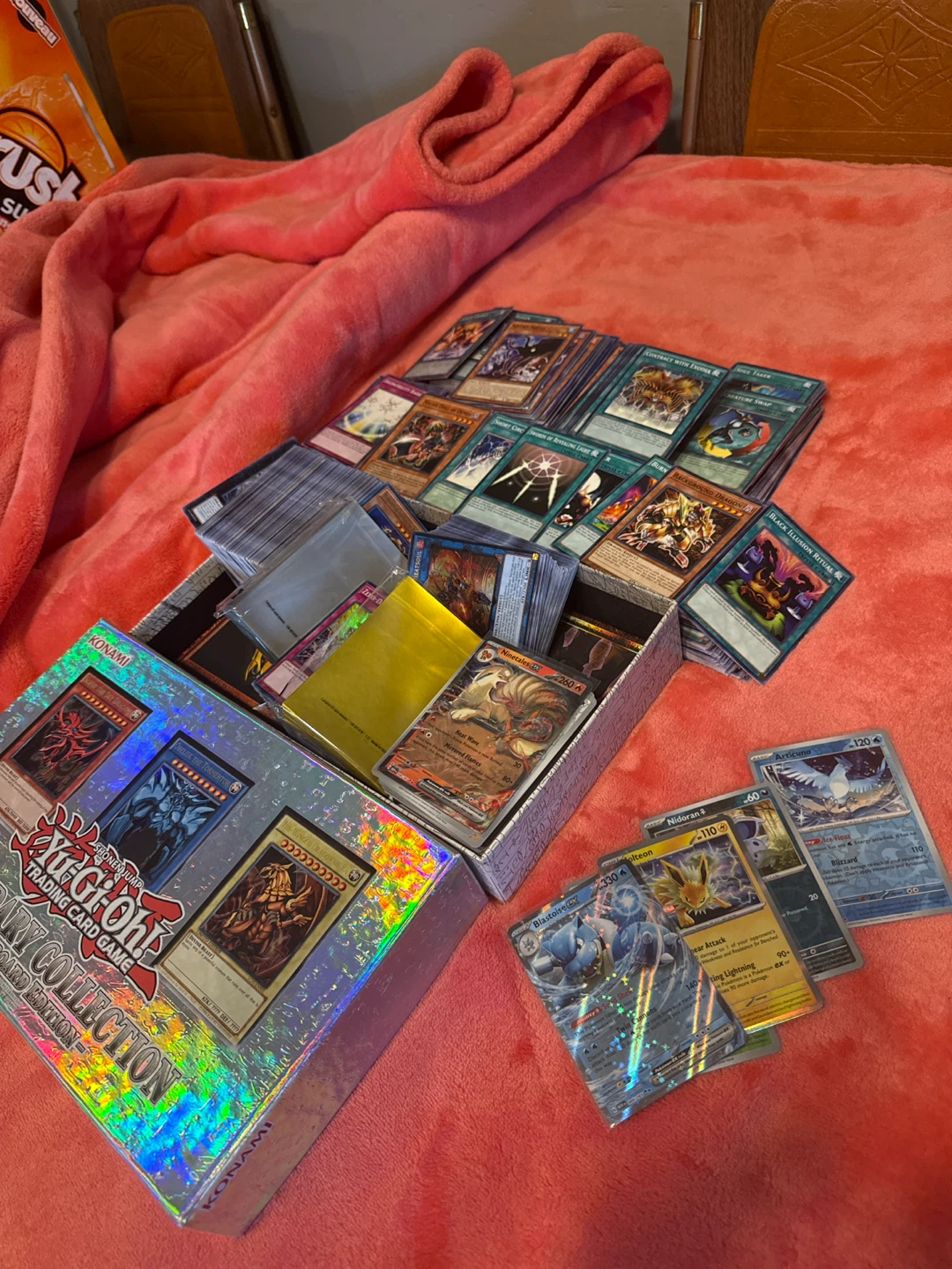 Yu-Gi-Oh! POKÉMON Legendary Collection Trading Card Game