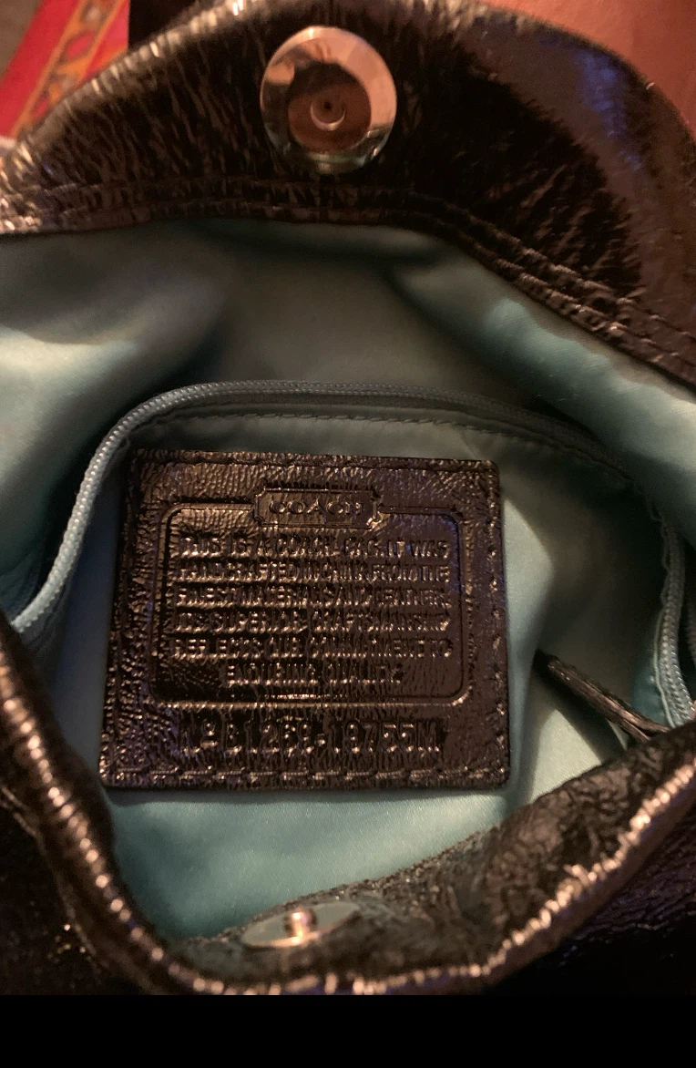 Coach Black Patent Leather Shoulder Bag - photo 2