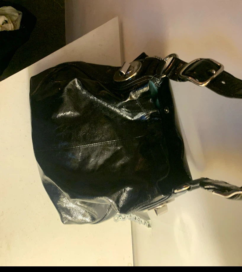 Coach Black Patent Leather Shoulder Bag - photo 3