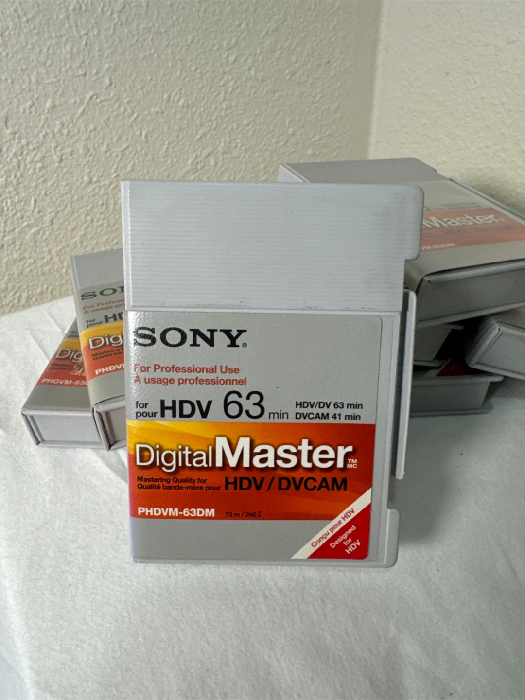 Sony DigitalMaster HDV/DVCAM PHDVM-63DM Tape