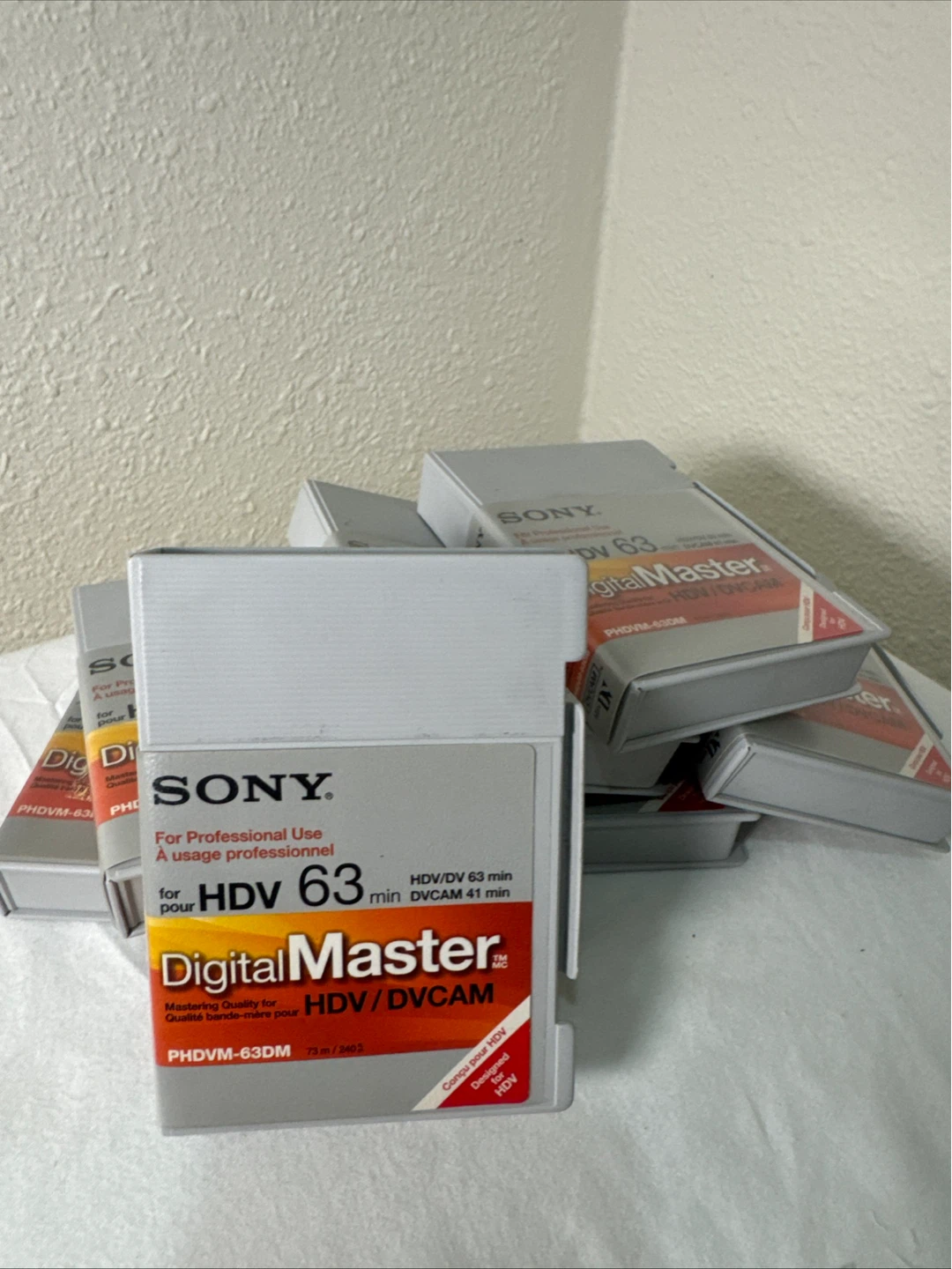 Sony DigitalMaster HDV/DVCAM PHDVM-63DM Tape - photo 2