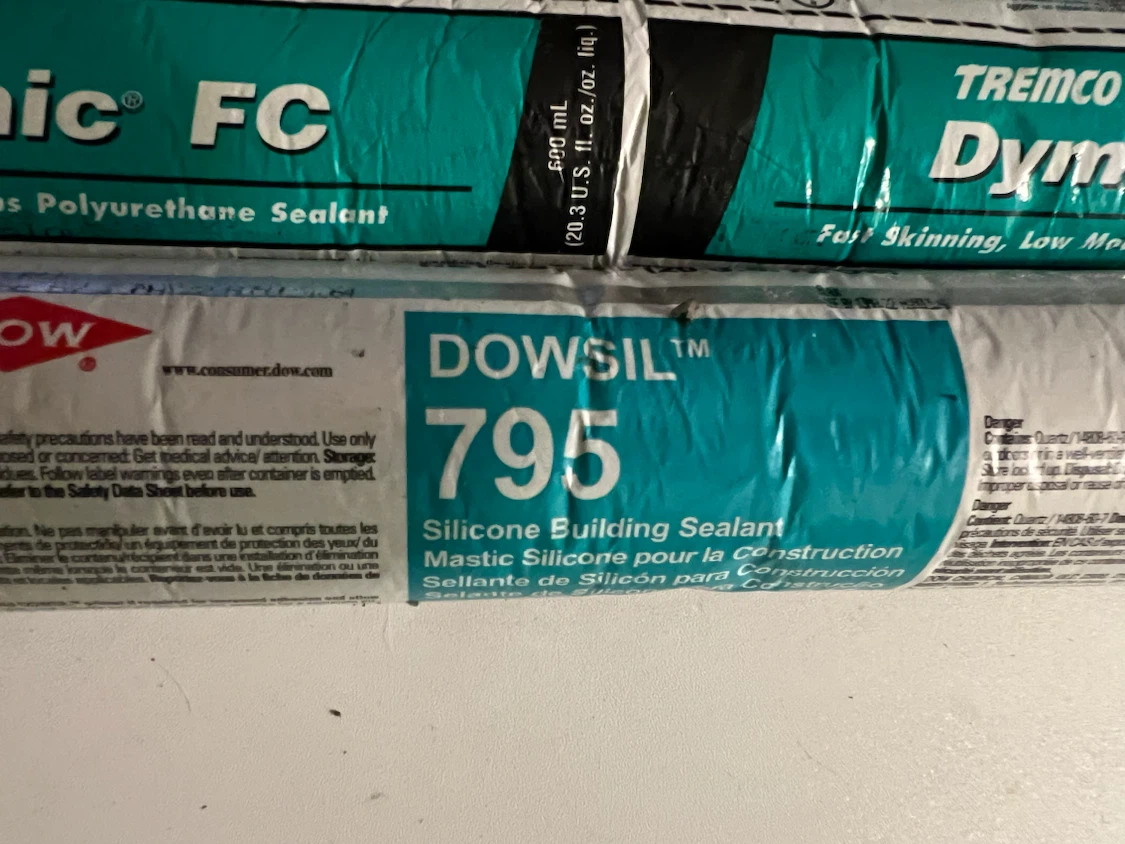 DOWSIL 795 Silicone Building Sealant - photo 4