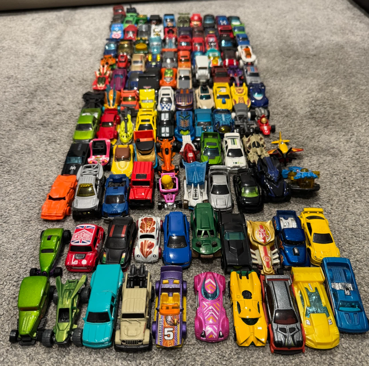 Hot Wheels 112 + Car Case - photo 5