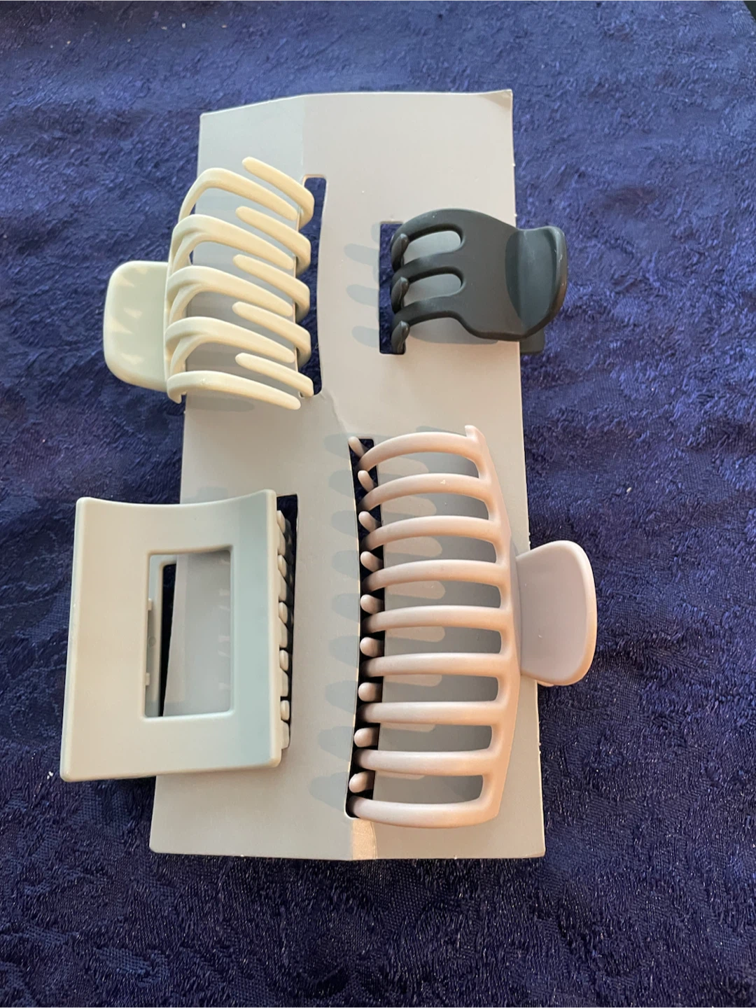 Hair Claw Clips Set (4 Pieces)