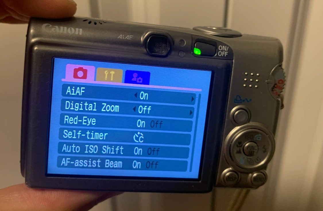Canon PowerShot SD450 Digital ELPH Camera - photo 3