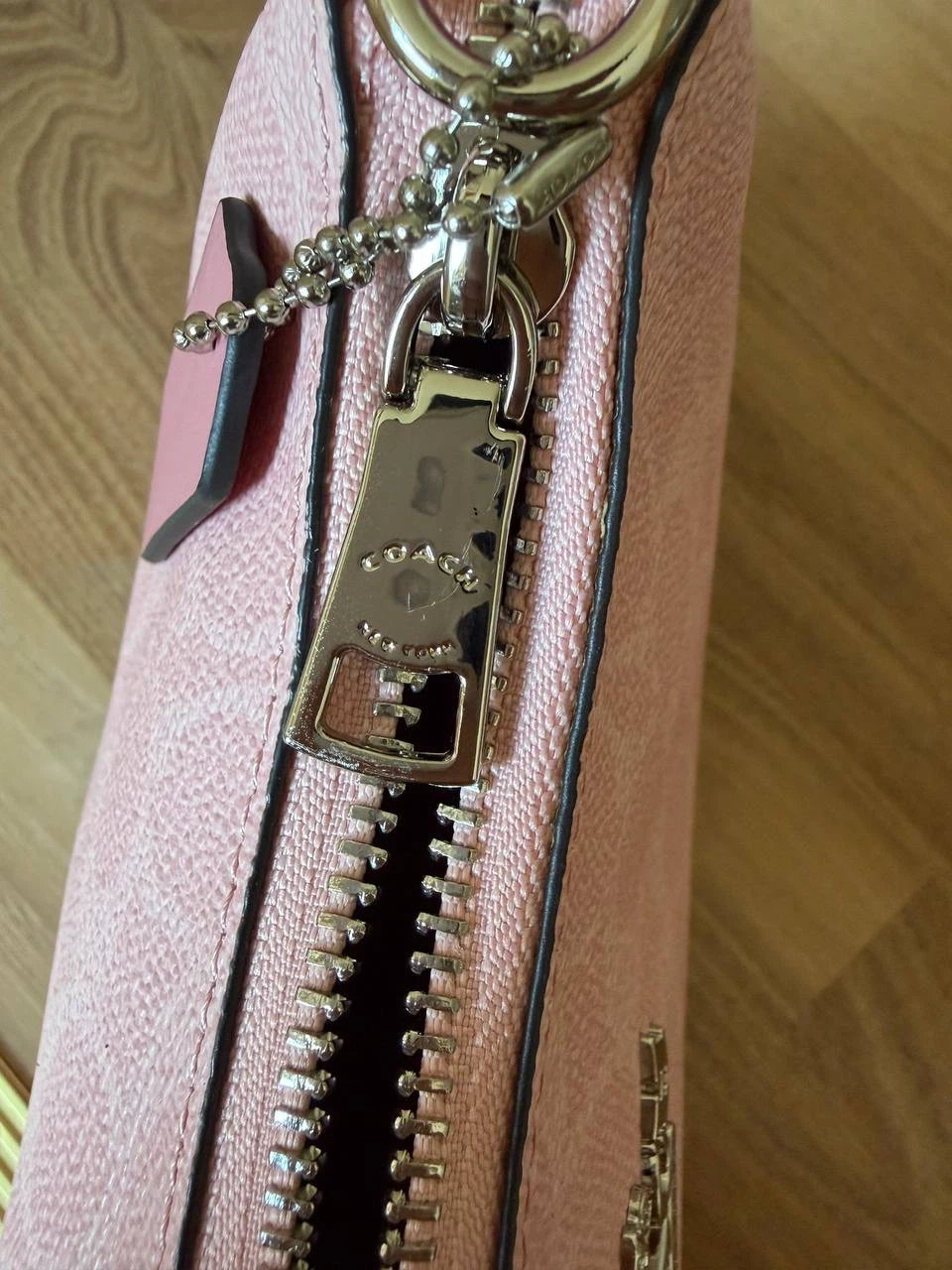 Coach Teri Pink Monogram Shoulder Bag - photo 5