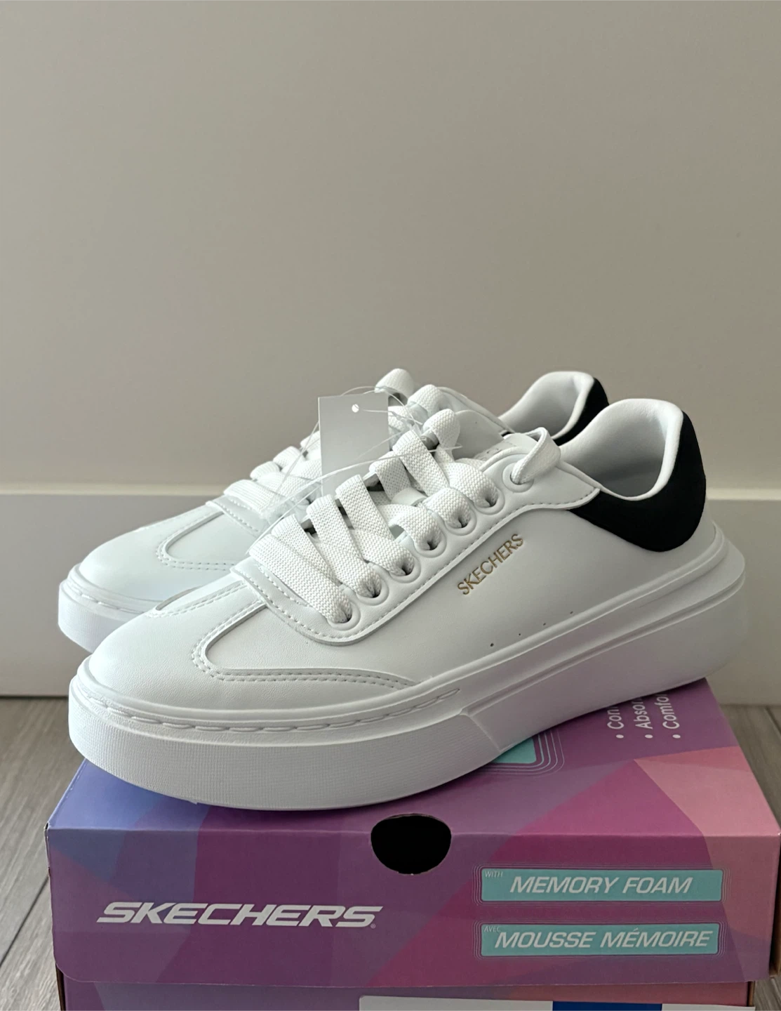 Women’s Skechers shoes