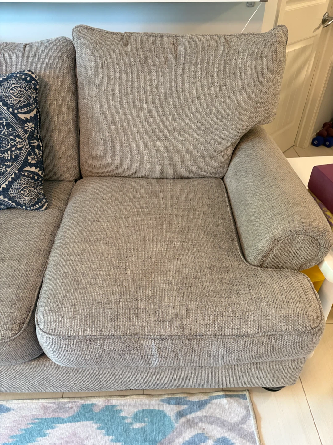Comfy Ashley Couch - photo 3