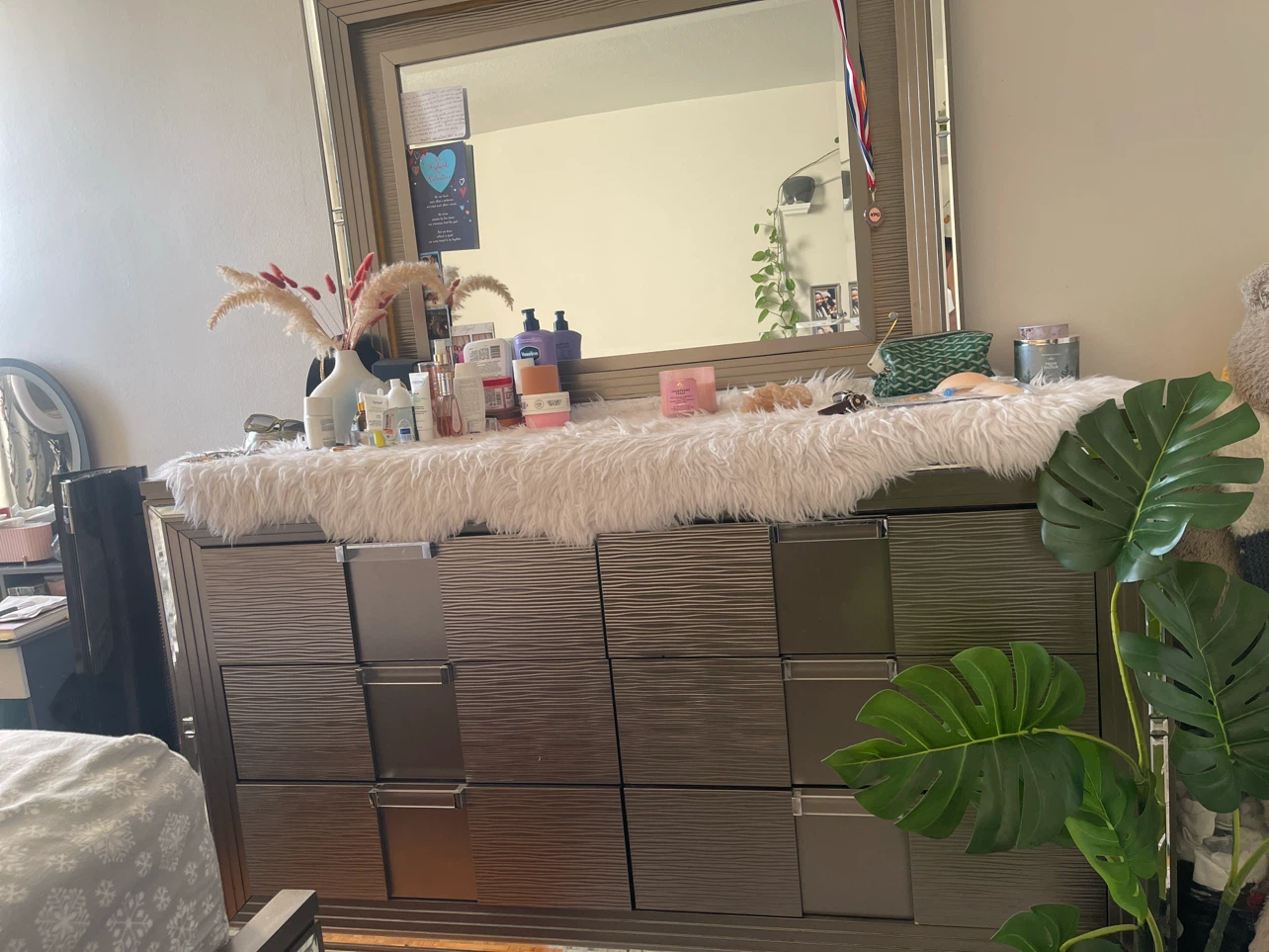 Dressers with Mirror