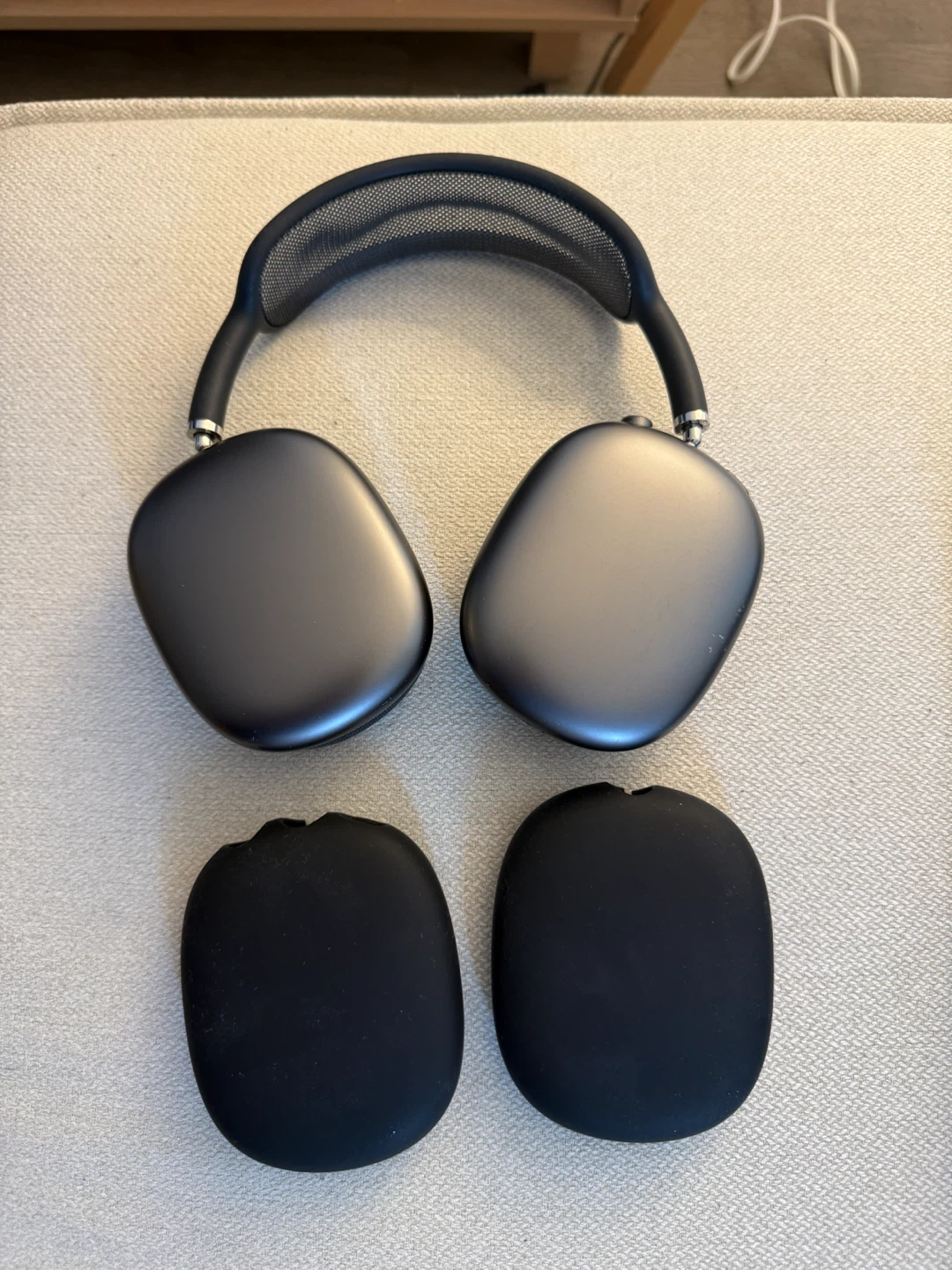 Apple AirPods Max Headphones