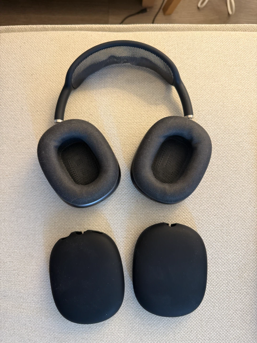 Apple AirPods Max Headphones - photo 3