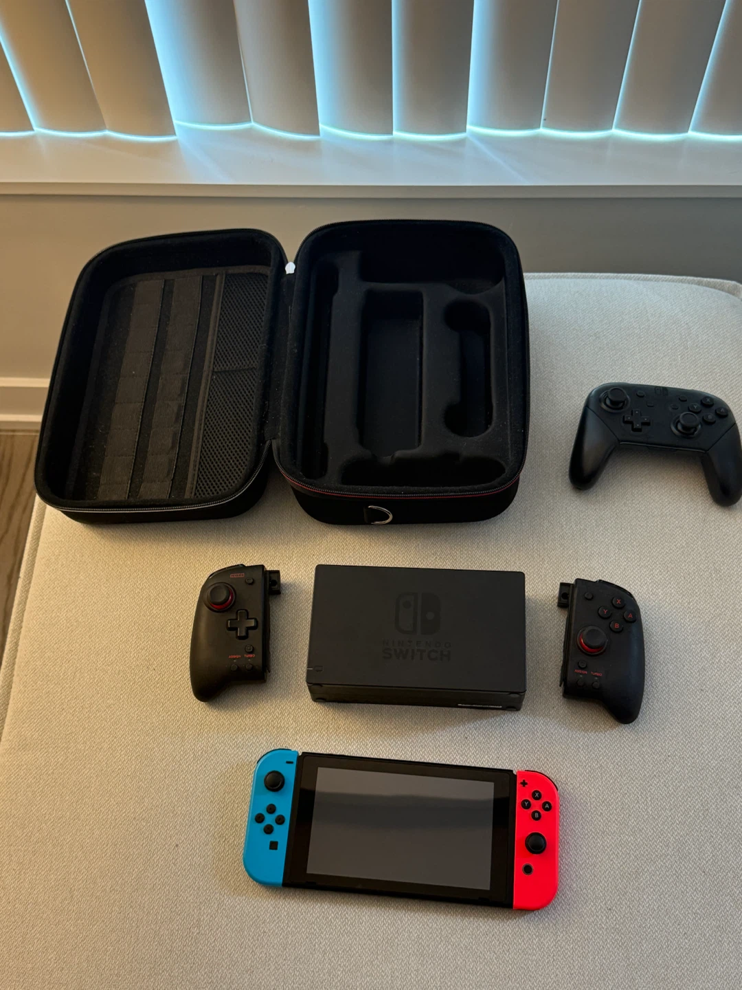 Nintendo Switch UNPATCHED V1 Bundle - photo 2