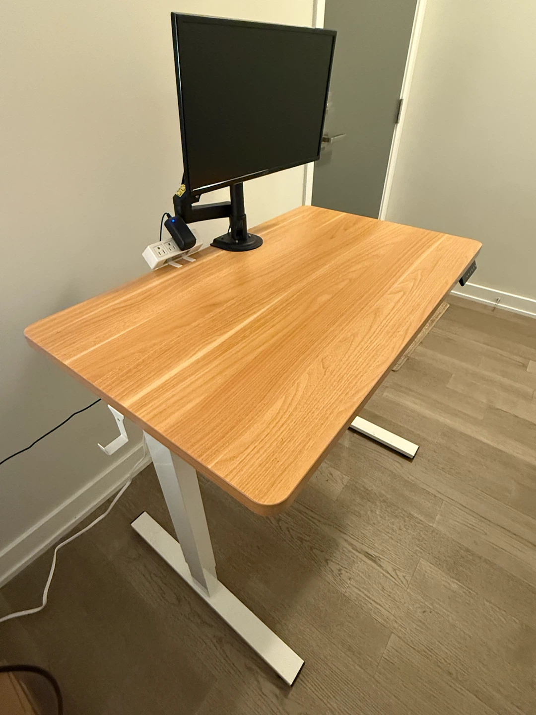 Standing Desk – Barely Used - photo 3